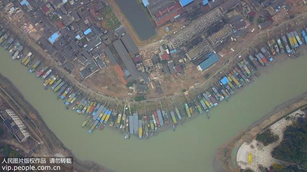 长江流域重点水域开启常年禁捕
